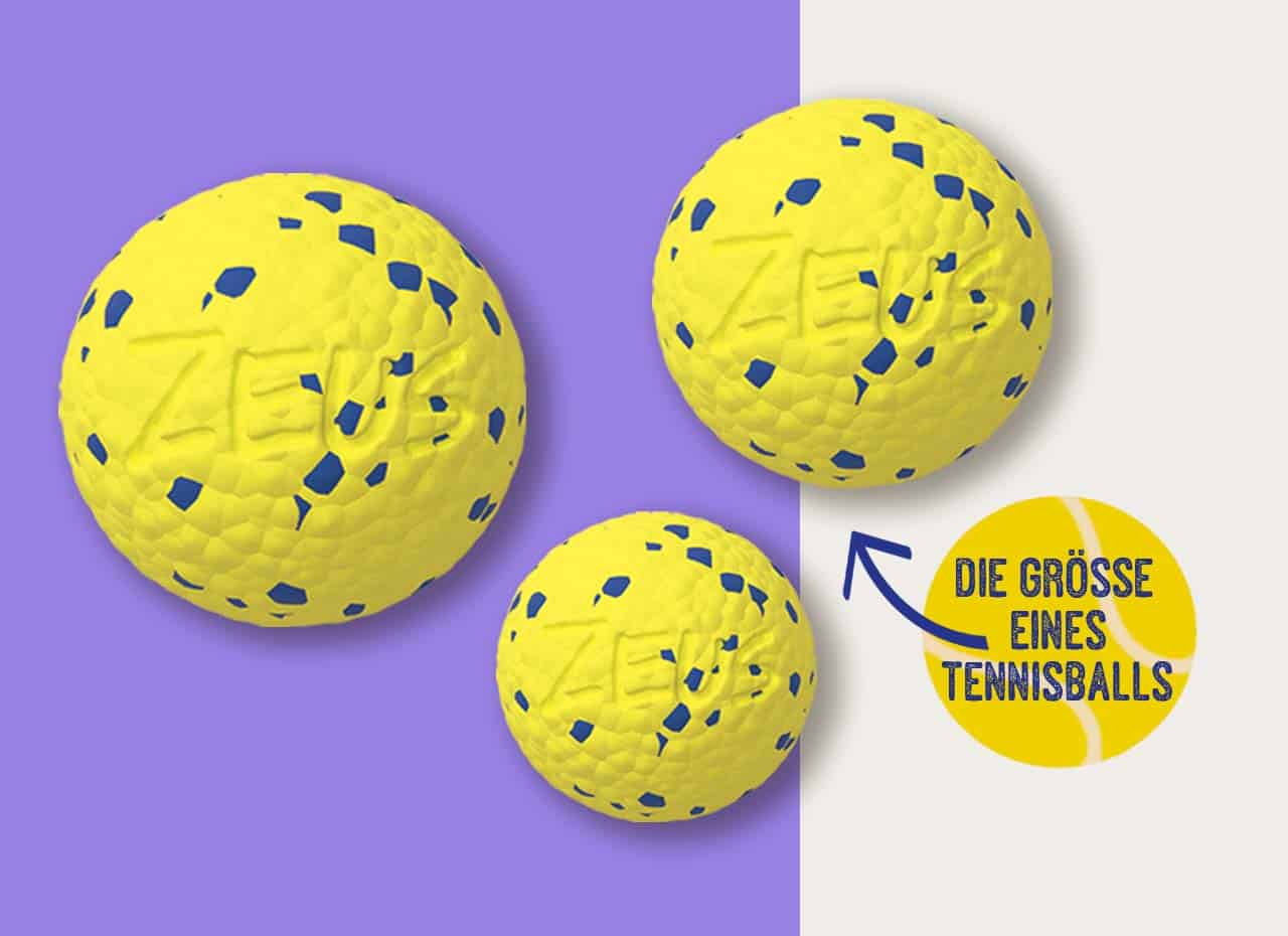 Drei verschiedene Größen des Zeus NITRO Balls: klein, mittelgroß, groß.
Der mittelgroße Ball hat die Größe eines Tennisballs.